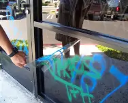 Anti Graffiti