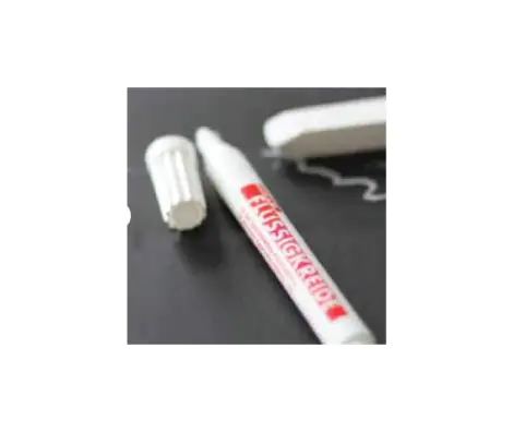 ASLAN C-Pen white liquid chalk pen with cap removed.
